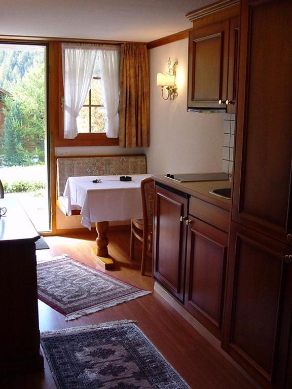 Appartment Chalet Casa Pia Zermatt Oda fotoğraf